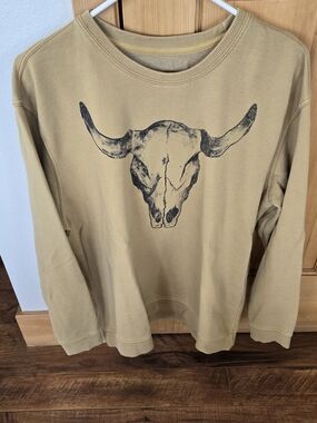 Full Tilt Cow Skull Crewneck Swearshirt